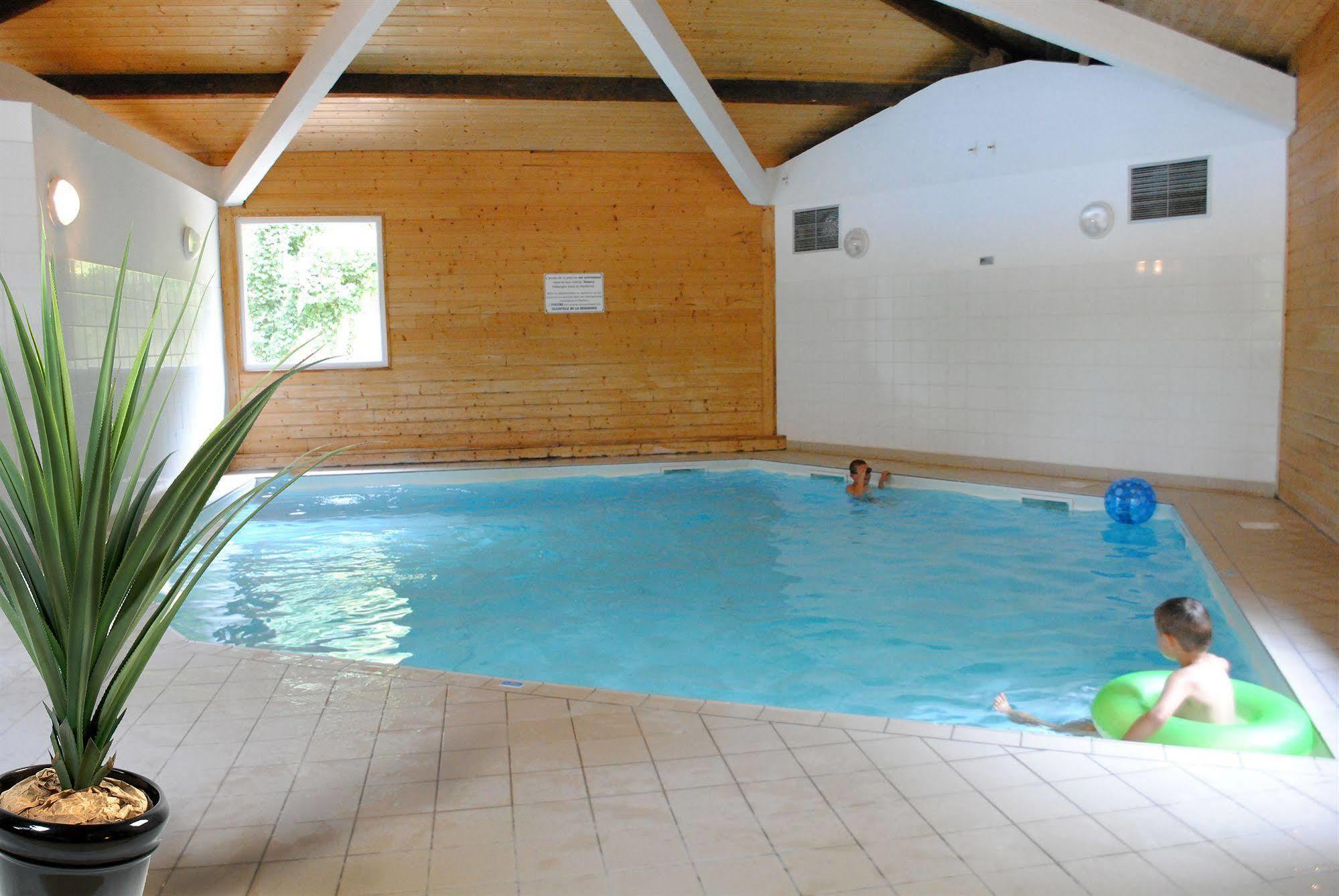 Residence Nemea Les Sables Vignier Сен-Жорж-д'Олерон Екстер'єр фото