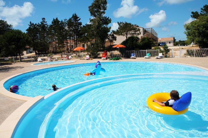Residence Nemea Les Sables Vignier Сен-Жорж-д'Олерон Екстер'єр фото